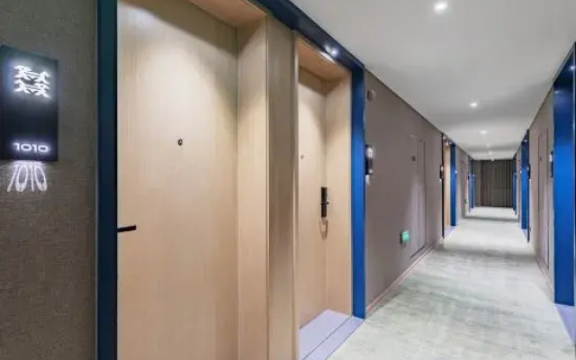 True Go Hotel