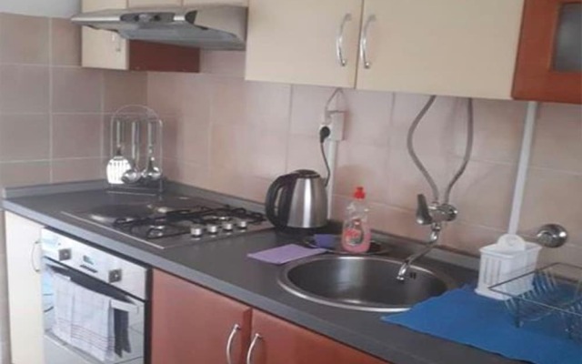 Lovely Apartment in Pirovac With Balcony
