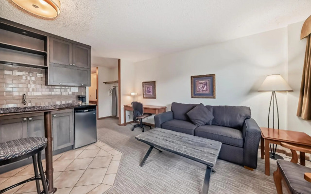 Jasper Inn & Suites by INNhotels