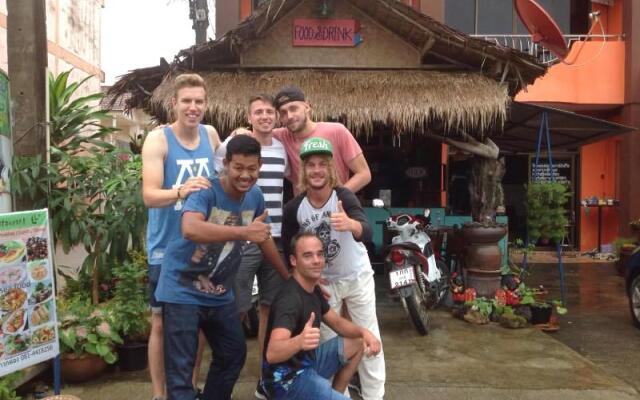Green Leaf Guesthouse