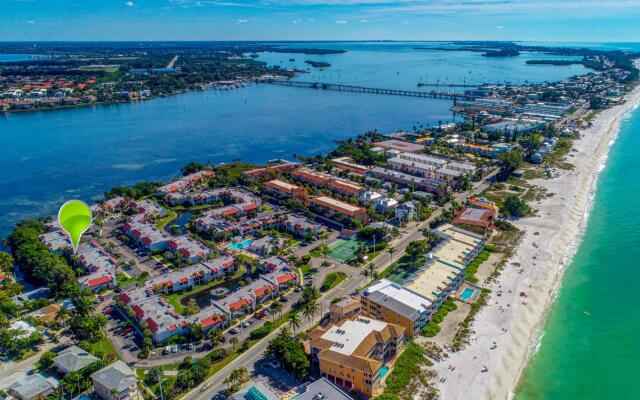Anna Maria Island Runaway Tropical Escape