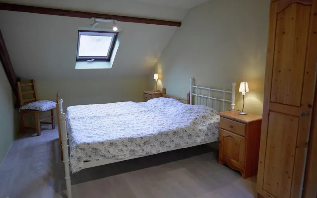 Spacious Family Home, Sosoye