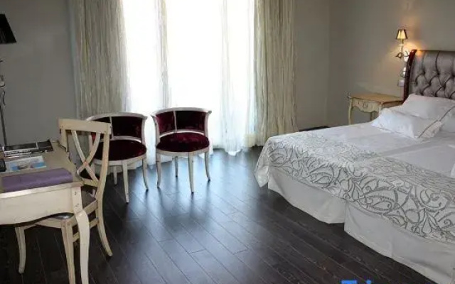 Hotel Spa Villa Nazules