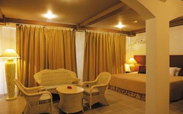 Hotel Heaven II