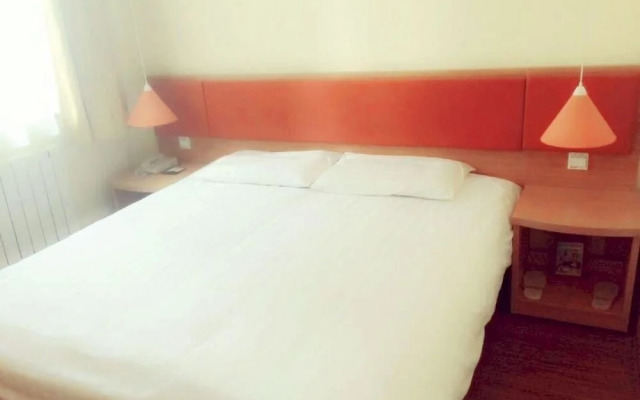 Home Inn Tangshan Xinhua East Road