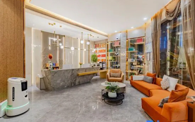Anqing Mingjia Hotel