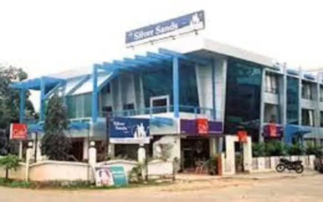 Baywatch Beach Resort