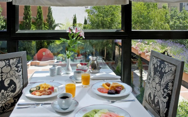 Hotel Valladolid Recoletos
