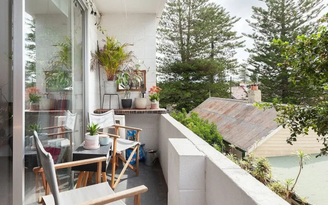Surf Side Oasis with Balcony near Beach