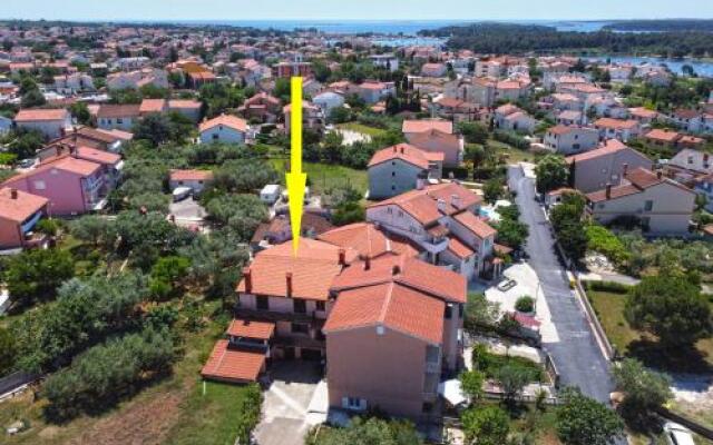 Apartment Gracijela 827