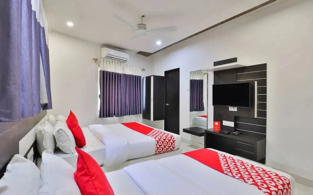 Hotel Vrajbhoomi by OYO Rooms