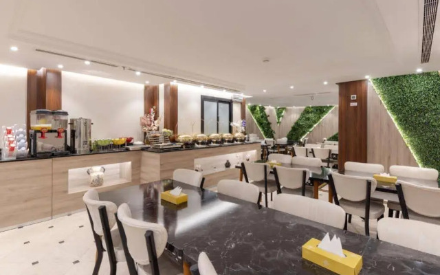 Snood Ajyad (EX. Al-saraya Eman )