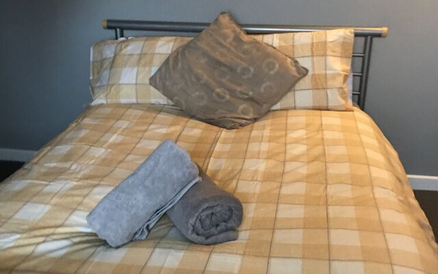 Contractor Accomodation 3-bed House in Liverpool
