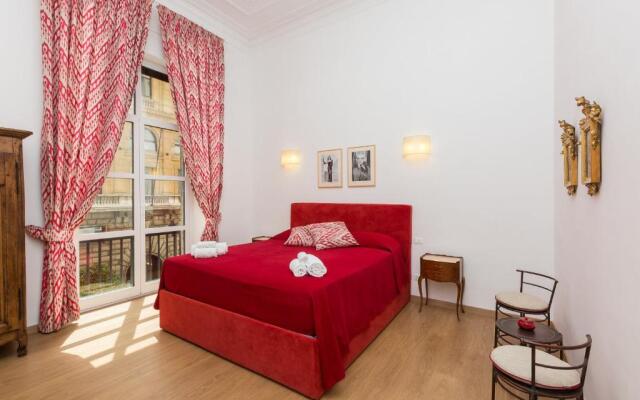 Prestigious Apartments Via Barberini