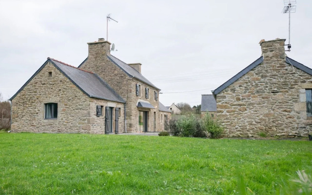 Pretty Stone House Near the Beach