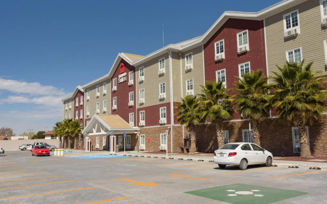 Extended Suites Mexicali Cataviña
