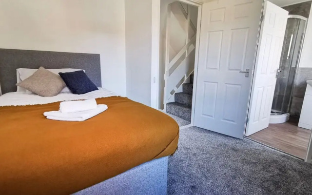 Clayton House by Your Lettings UK