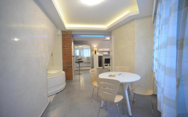 Apartment Hermes