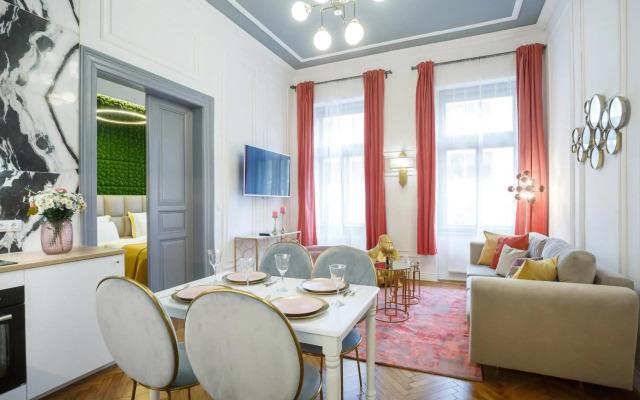 Palace Apartment by Main Station - Premier
