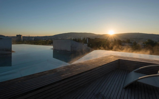 B2 Boutique Hotel and Spa