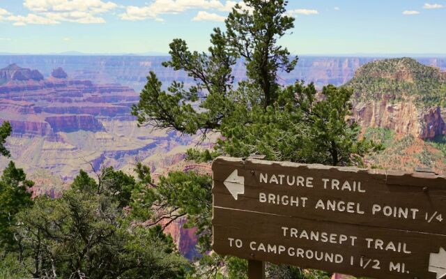 Marble Canyon Lodge