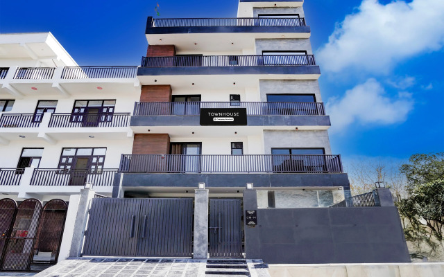 Super Townhouse Sector 143B Noida