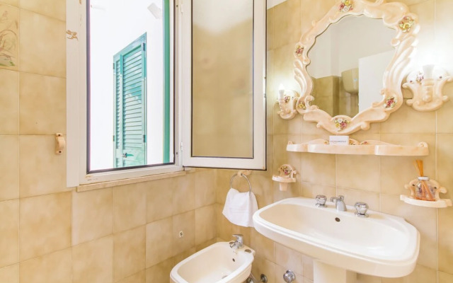 Casa del Mare with garden near the beach