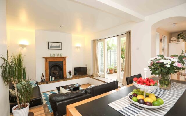 Wonderful Flat in Chiswick