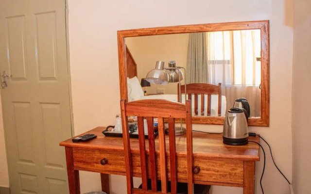 The Chobe Inn