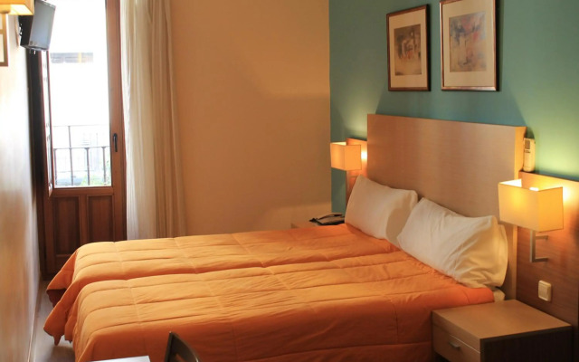 Hotel El Mirador Puerta del Sol