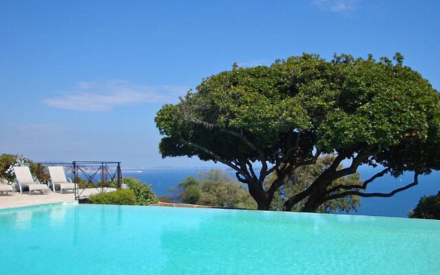 Oneiro Theoule-sur-mer
