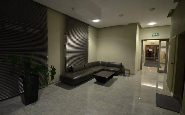 P&O Serviced Apartments FABRYCZNA