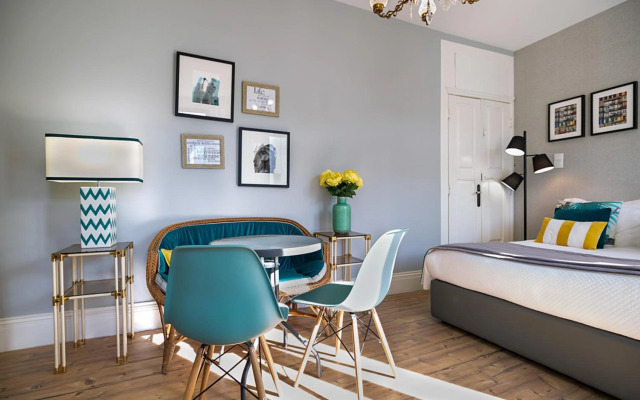 the gallery Studios II