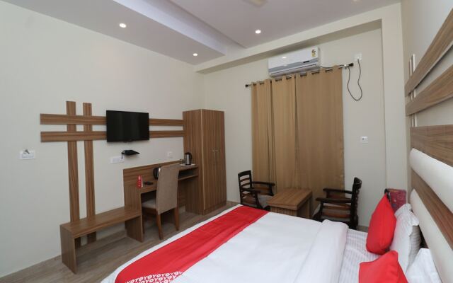 Oyo 23609 Hotel A S Residency