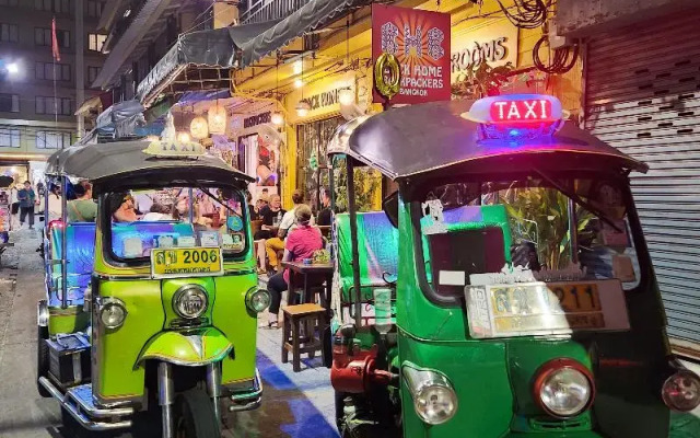 Back Home Backpackers - Hostel