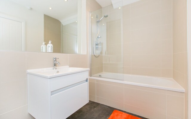 Staines Angel Apartments