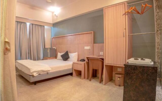 Hotel Kjsp Seasons