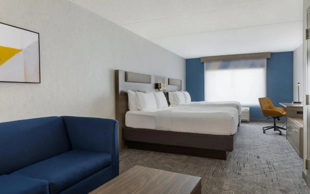 Holiday Inn Express & Suites Ottawa East - Orleans by IHG