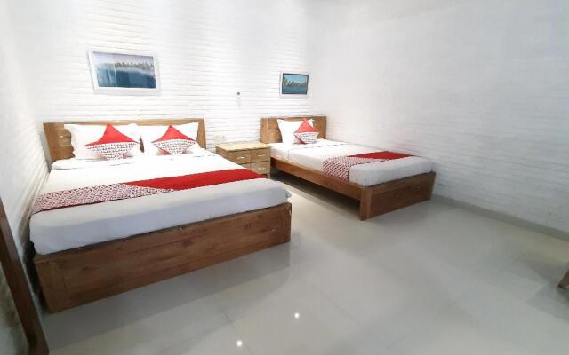 OYO 915 Villa Sari