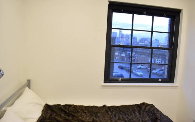 2 Bed Flat In Shadwell