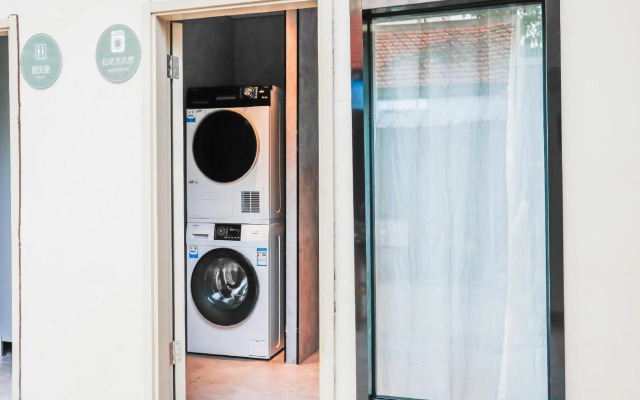 Home Inn NEO (Xiaolingwei Subway Station, Nanjing Zhongshanling Scenic Area)