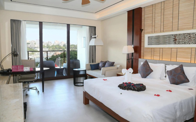 Crowne Plaza Sanya City Center by IHG
