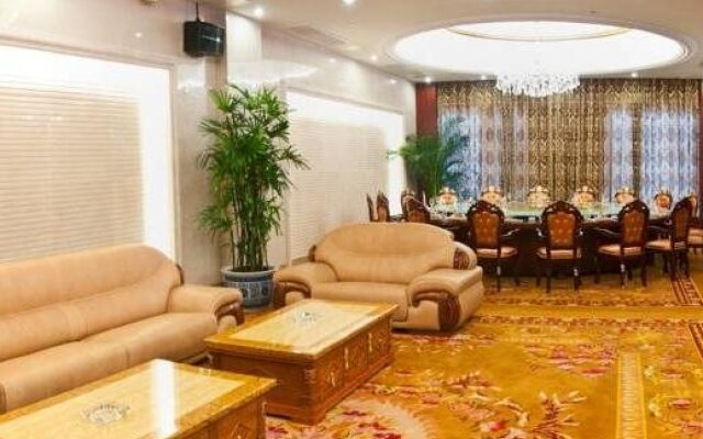 Huizhou Wanyun Holiday Hotel