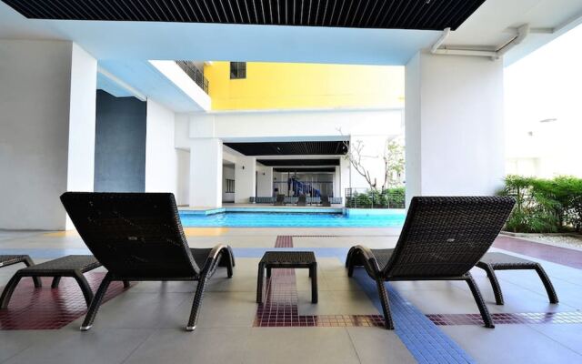 Dewy Setiawalk Puchong Fam. Apt 4-7pax near Sunway