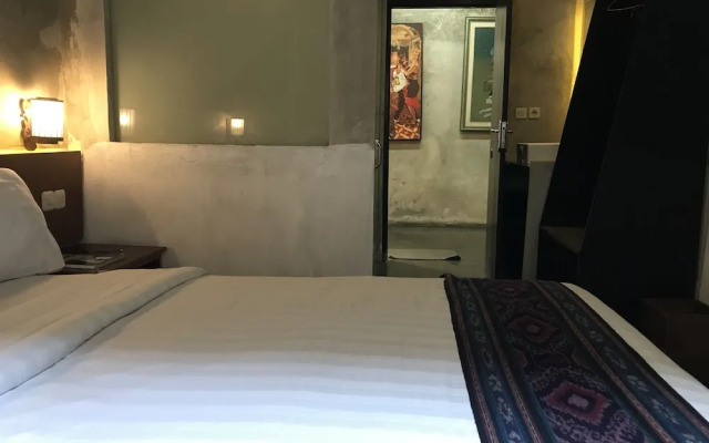 Watu Agung Guest House