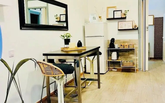 Basic Interior Apartment Sagrada Familia