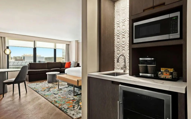 Hyatt Centric Chicago Magnificent Mile
