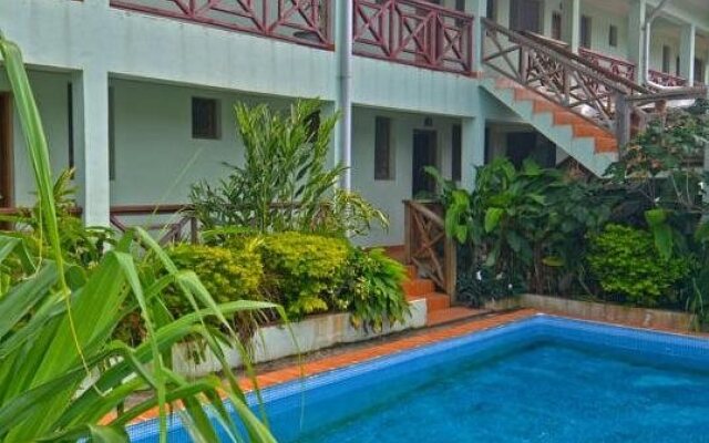 Travellers Inn Apartments