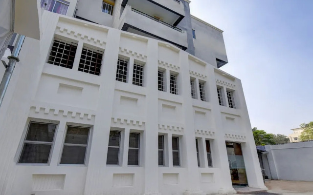 Treebo Trip Ojas Hotel