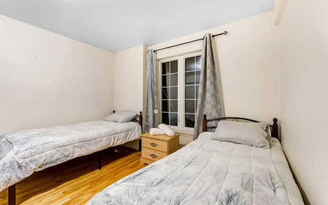 Beautiful 2 Bedroom Chalet